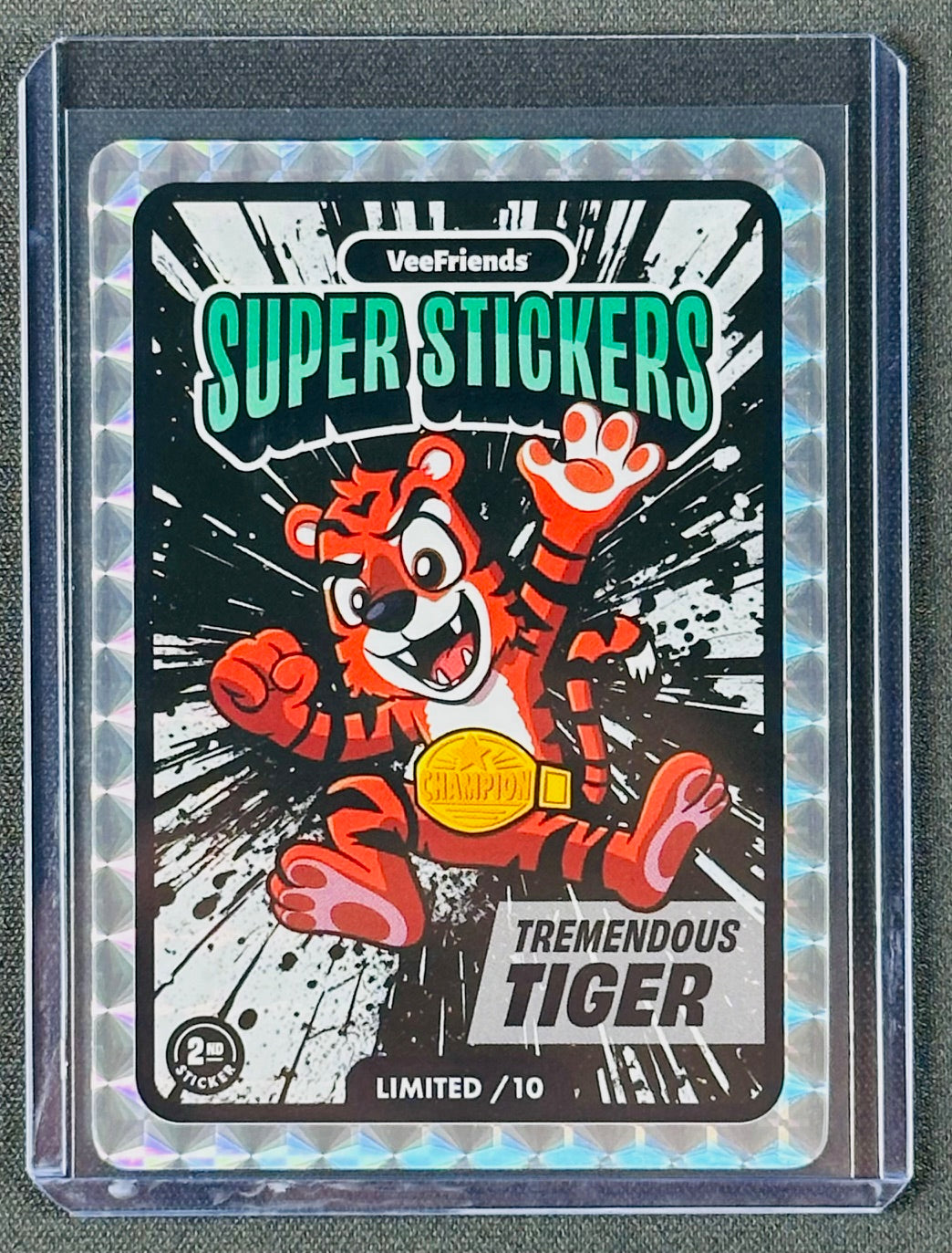 VeeFriends Super Stickers Manga Series – Tremendous Tiger – Black Splash /10