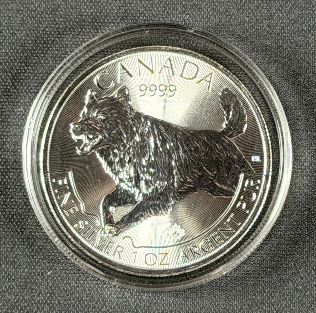 2018 Canada Wolf – 1 oz .9999 Fine Silver – $5 CAD – Uncirculated
