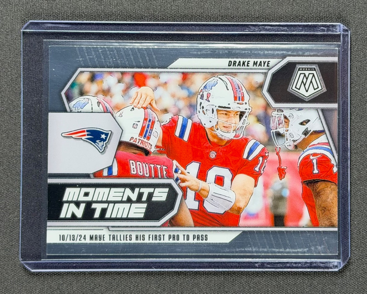 2025 Panini Mosaic – Moments in Time Drake Maye #21