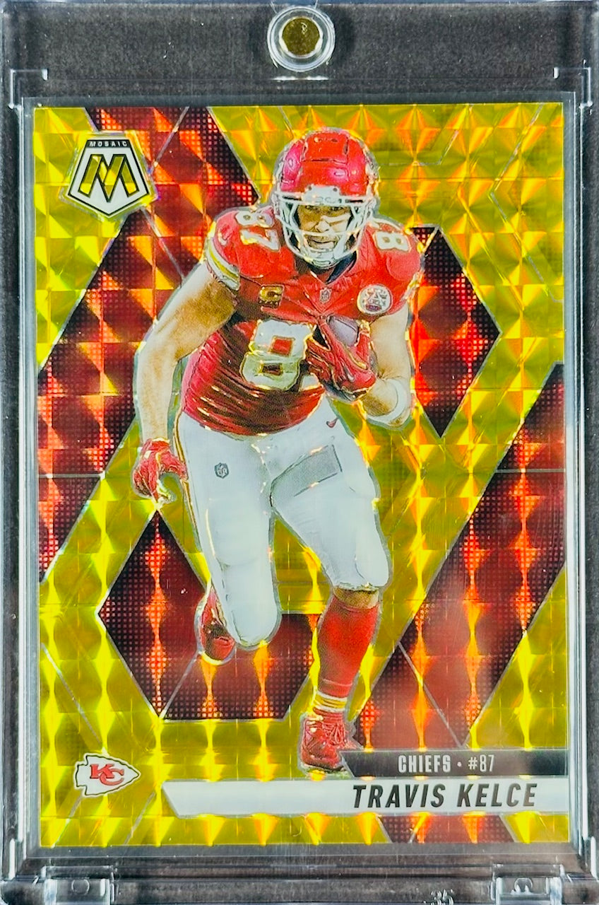2025 Panini Mosaic – Travis Kelce #106 – Gold Mosaic 10/10 (Last on Print)